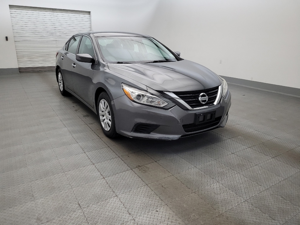 2017 Nissan Altima S - Photo 10