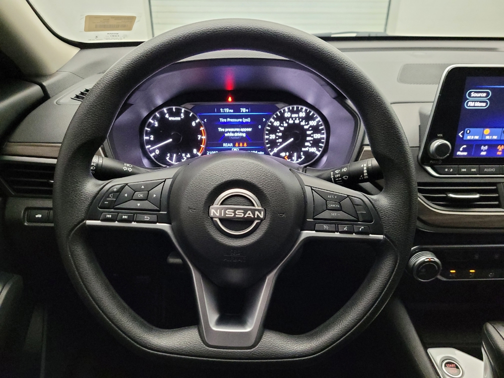 2024 Nissan Altima SV - Photo 17