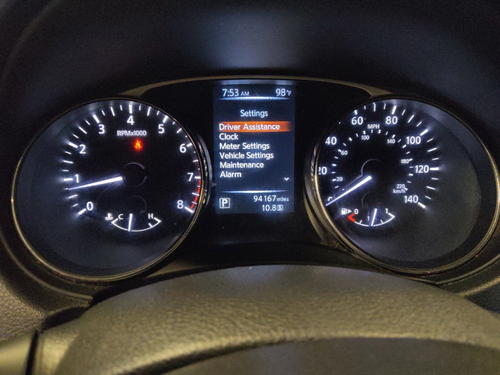 2016 Nissan Rogue SV - Photo 18