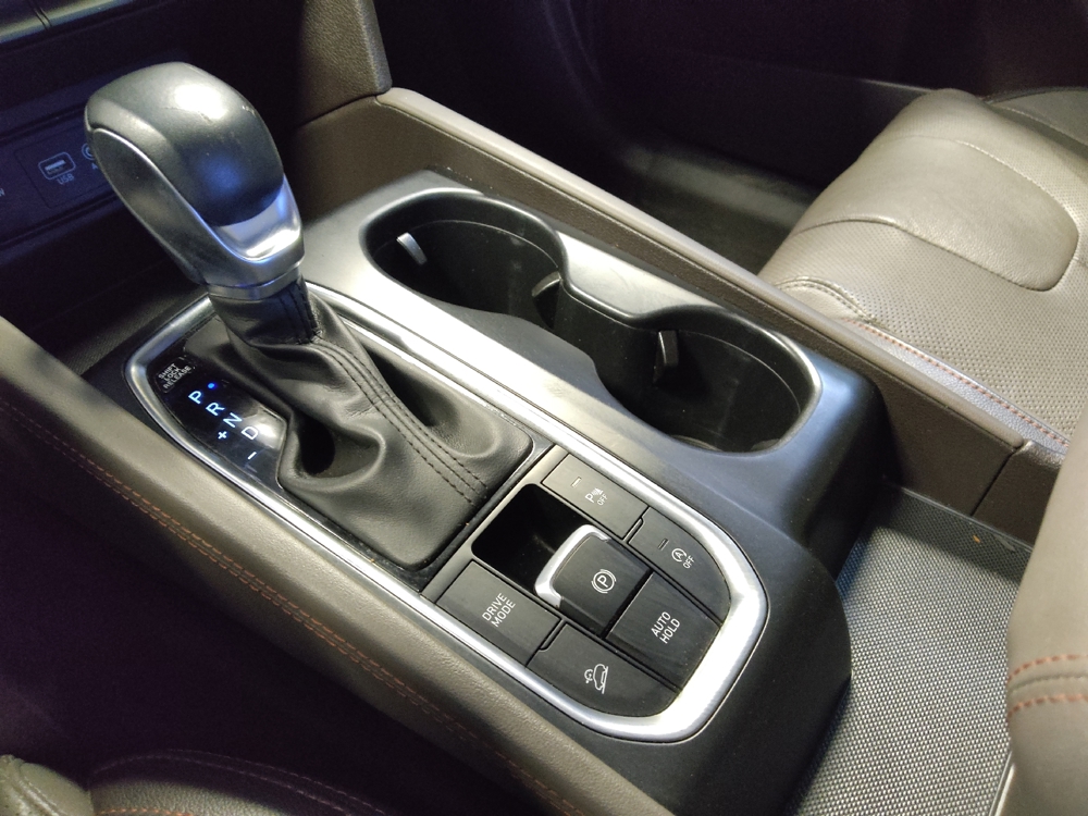 2019 Hyundai Santa Fe Limited - Photo 20