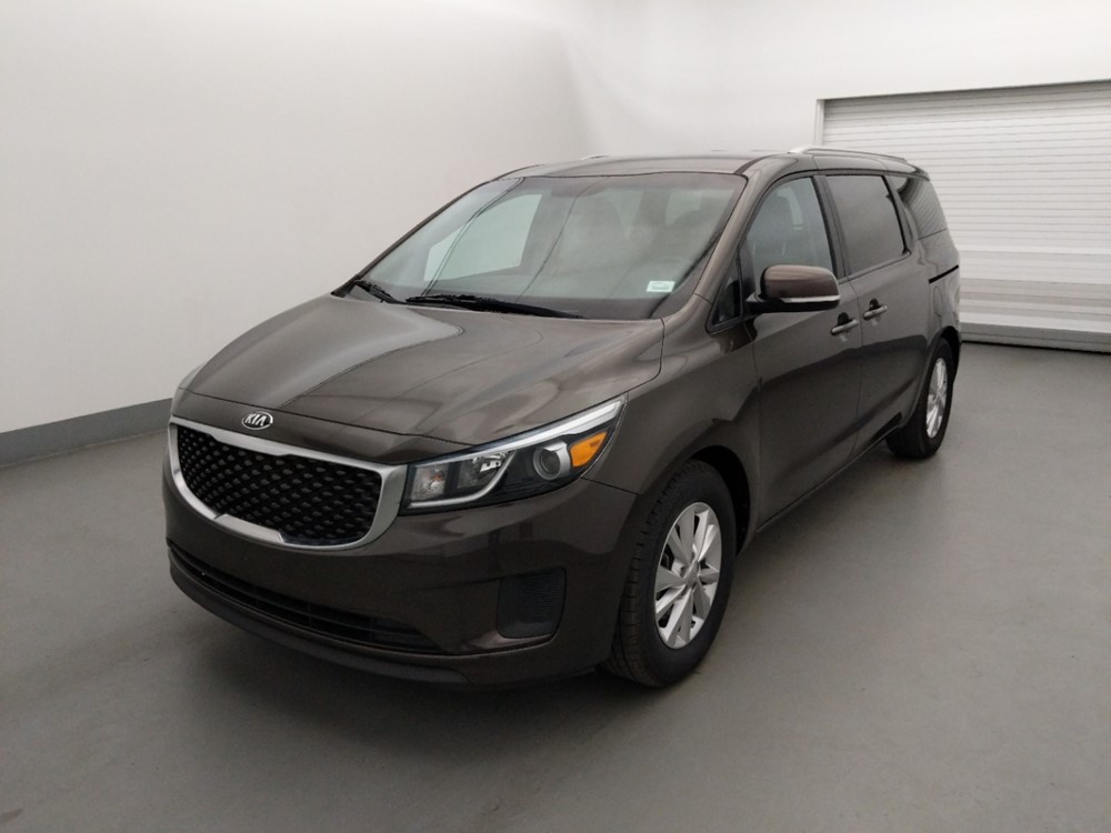 Used 2016 Kia Sedona Driver Front Bumper