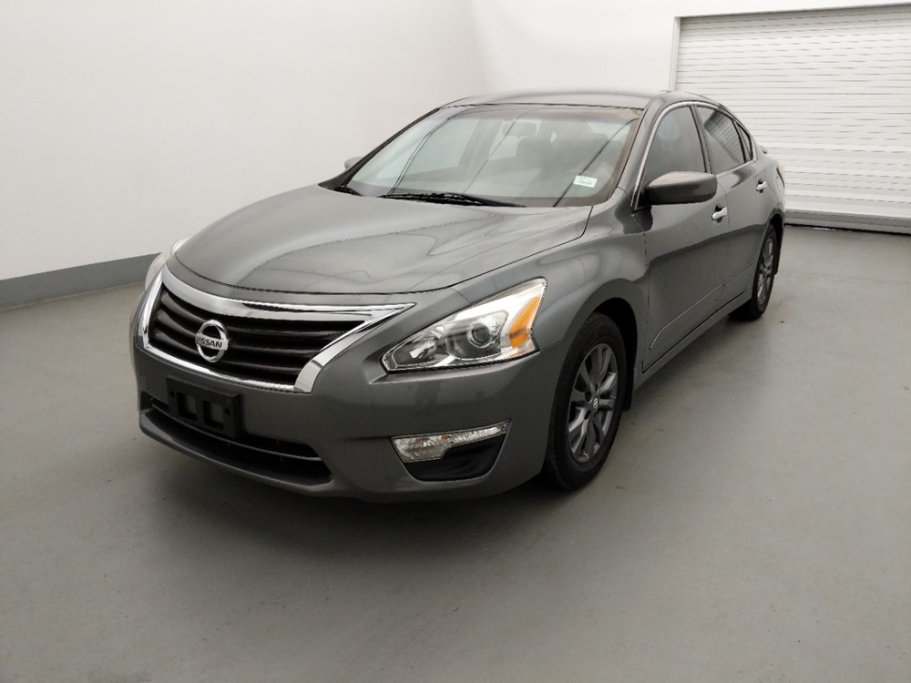 Used 2015 Nissan Altima Driver Front Bumper