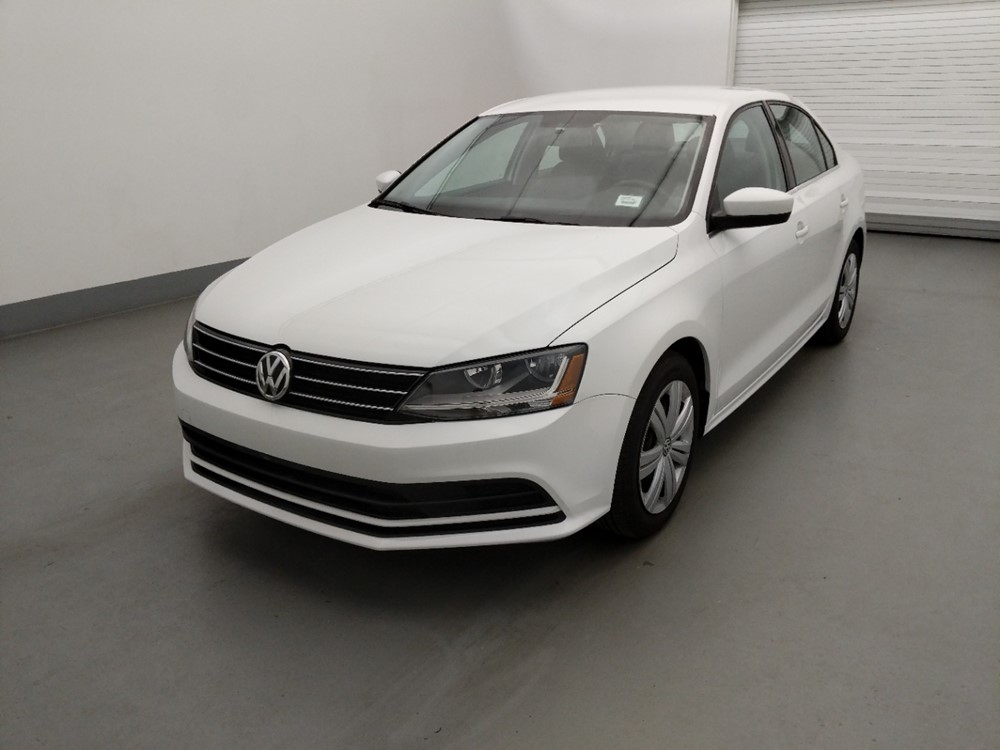 Used 2017 Volkswagen Jetta Driver Front Bumper