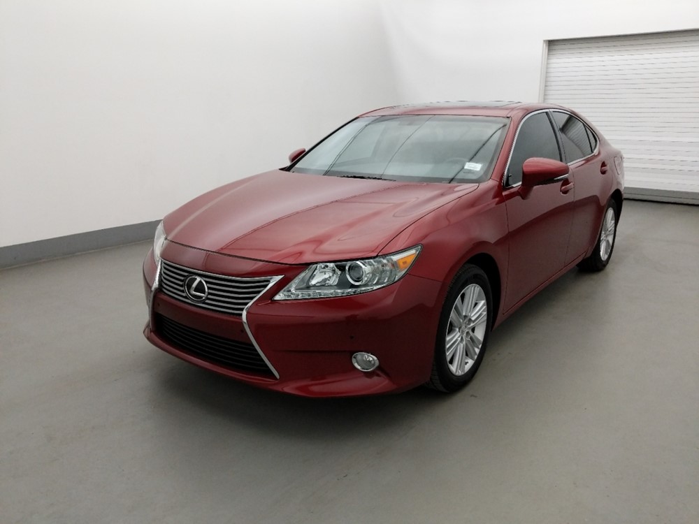 Used 2015 Lexus ES 350 Driver Front Bumper