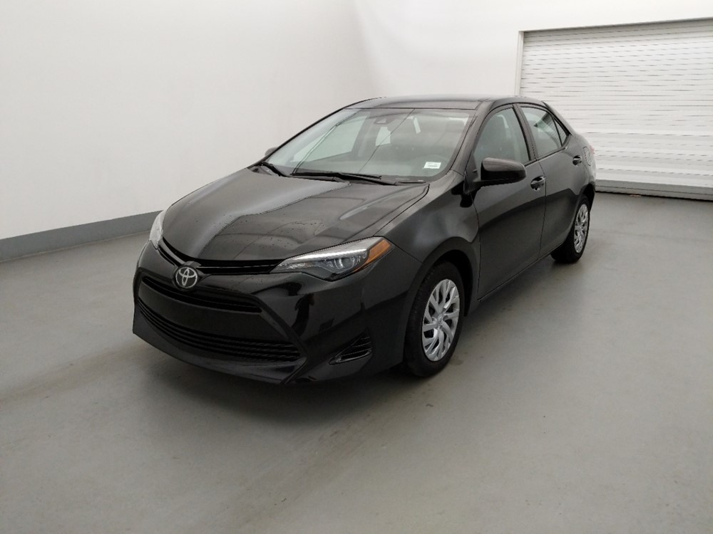 Used 2018 Toyota Corolla Driver Front Bumper