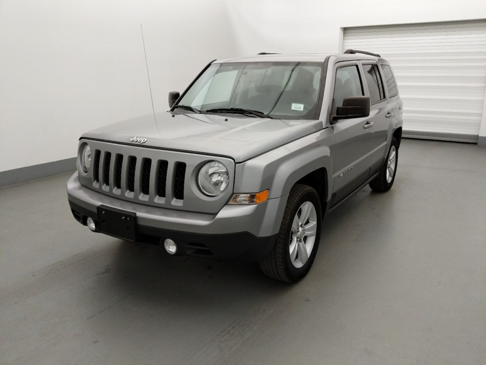 Used 2016 Jeep Patriot Driver Front Bumper