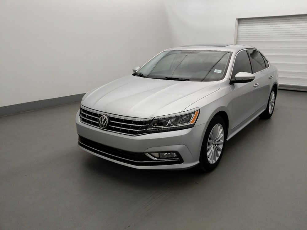 Used 2016 Volkswagen Passat Driver Front Bumper