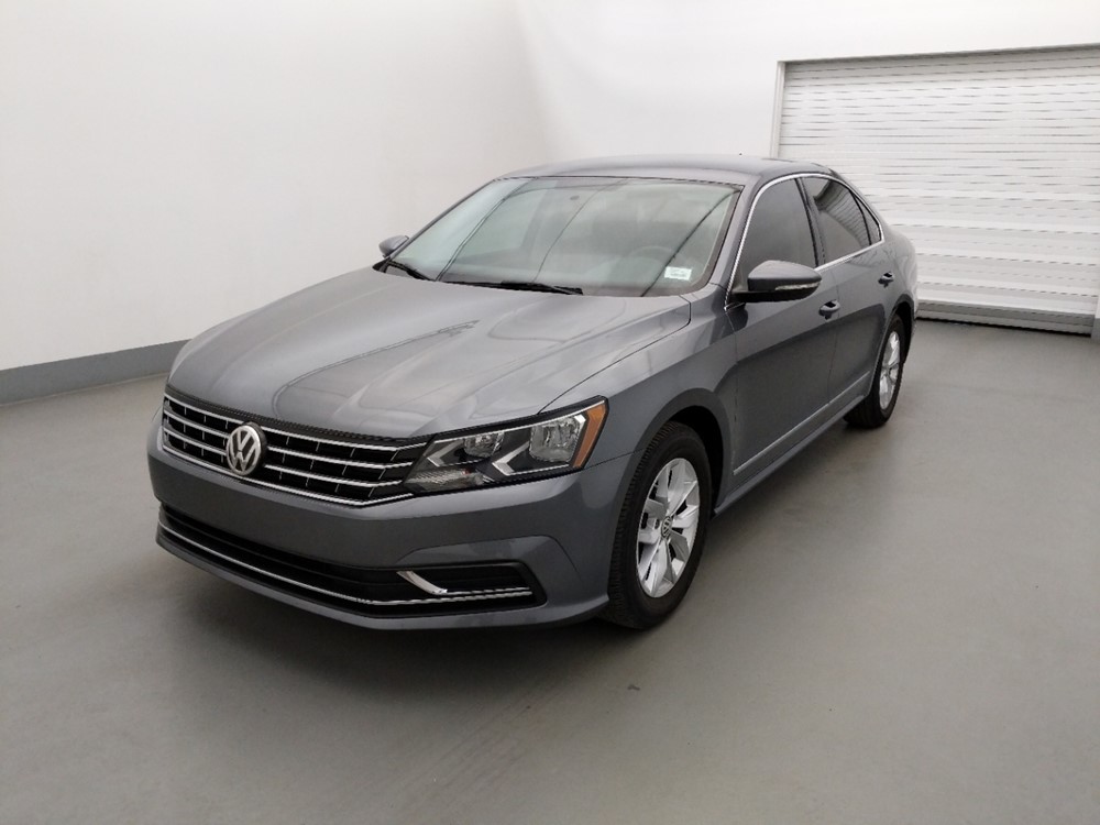 Used 2017 Volkswagen Passat Driver Front Bumper
