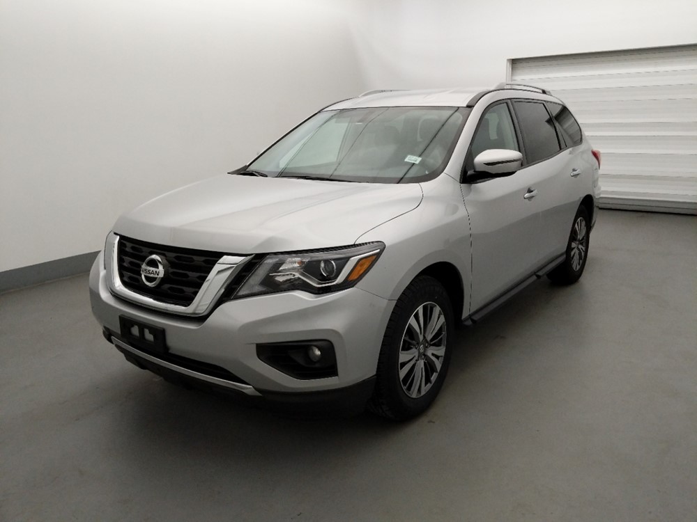 Used 2019 Nissan Pathfinder Driver Front Bumper
