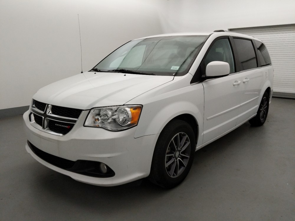 Used 2017 Dodge Grand Caravan Driver Front Bumper
