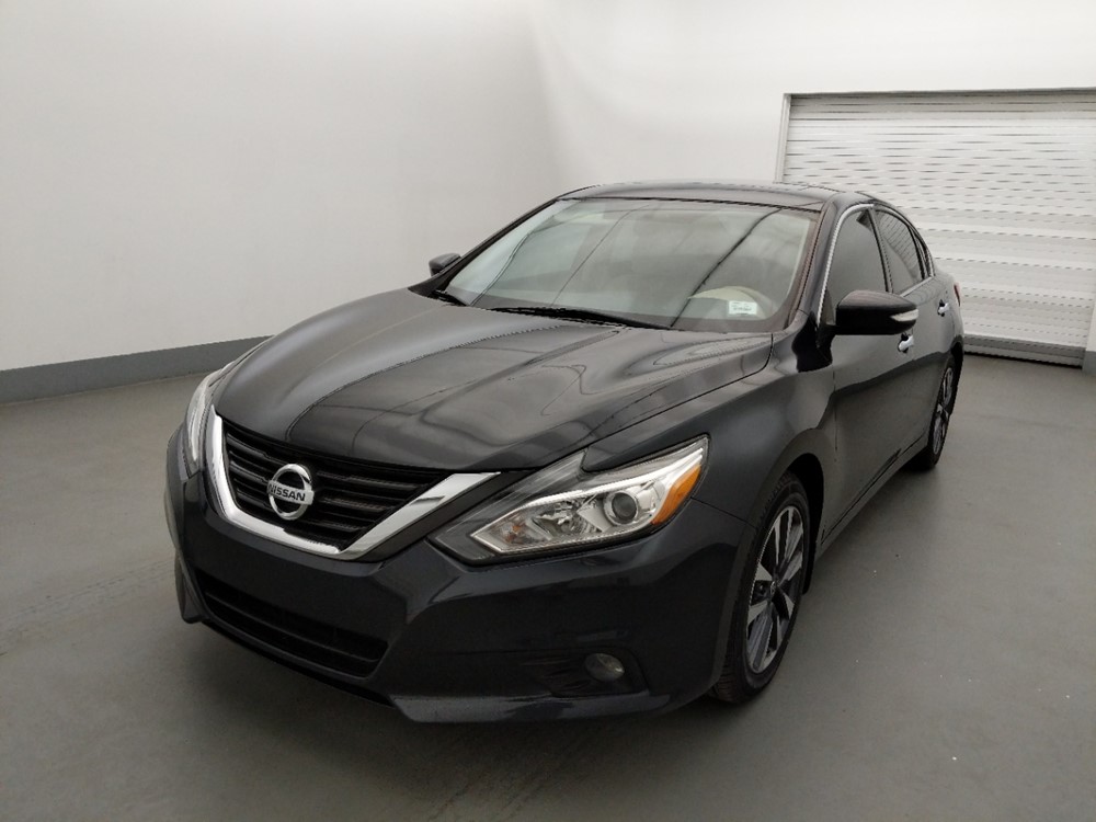 Used 2017 Nissan Altima Driver Front Bumper