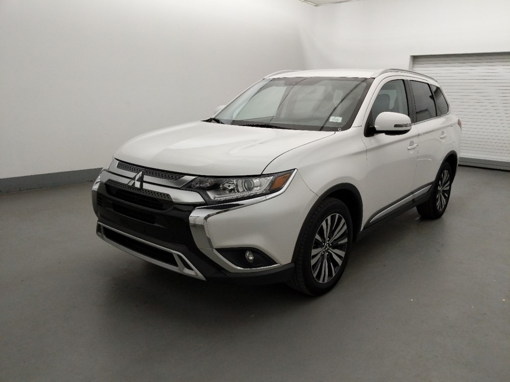Used 2019 Mitsubishi Outlander Driver Front Bumper