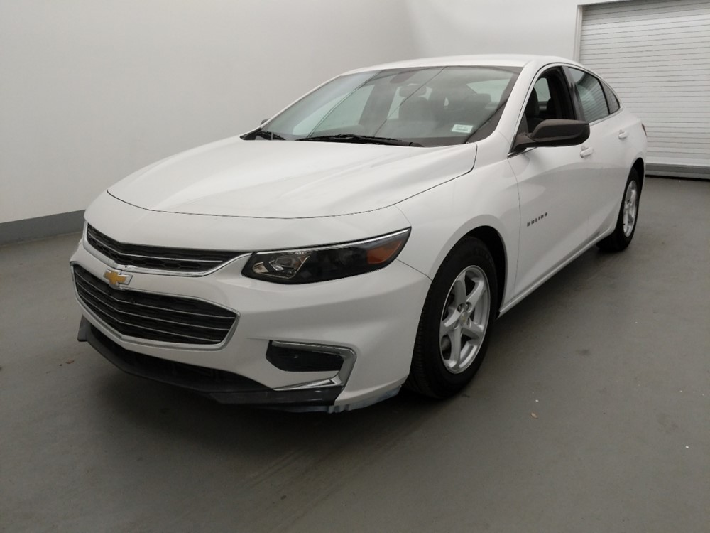 Used 2017 Chevrolet Malibu Driver Front Bumper