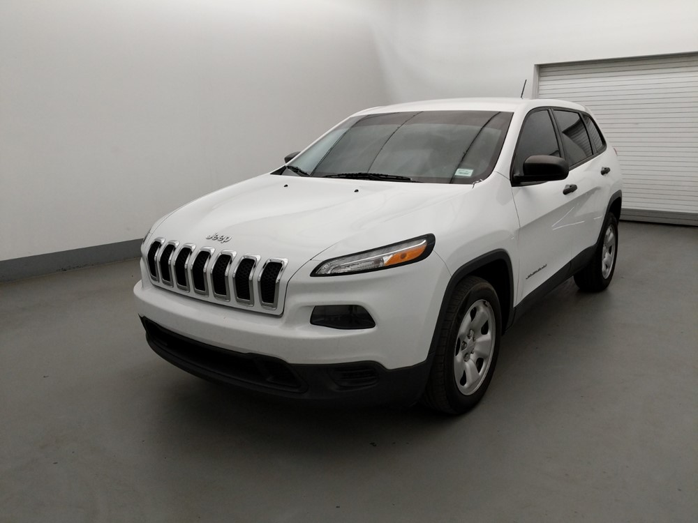 Used 2016 Jeep Cherokee Driver Front Bumper