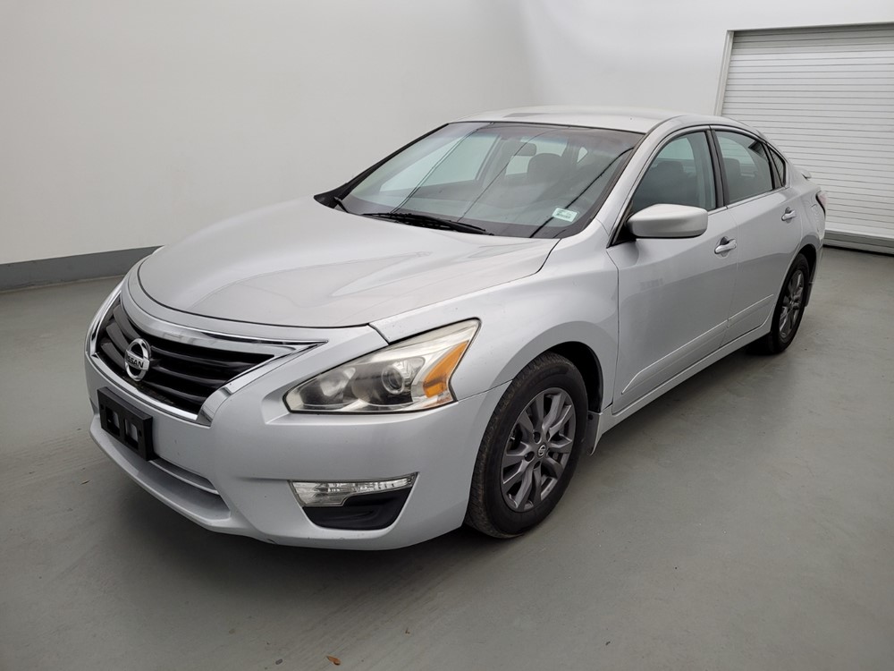 Used 2015 Nissan Altima Driver Front Bumper