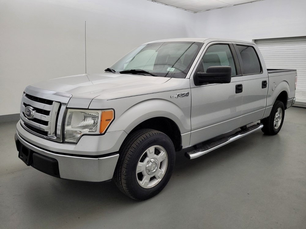 Used 2010 Ford F-150 Driver Front Bumper