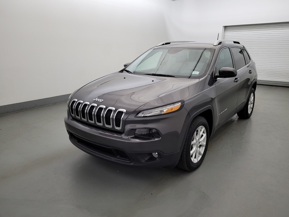 Used 2018 Jeep Cherokee Driver Front Bumper