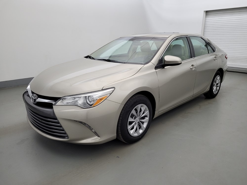 Used 2015 Toyota Camry Driver Front Bumper