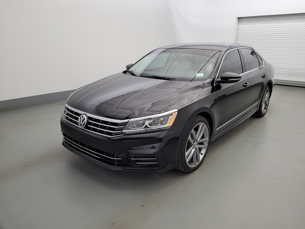 Used 2016 Volkswagen Passat Driver Front Bumper