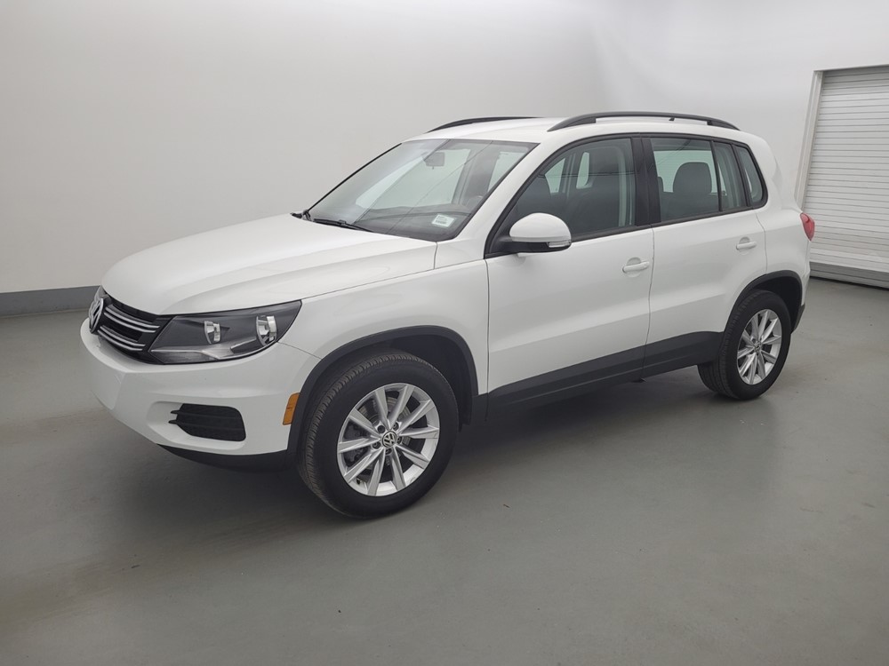 Used 2018 Volkswagen Tiguan Driver Front Bumper