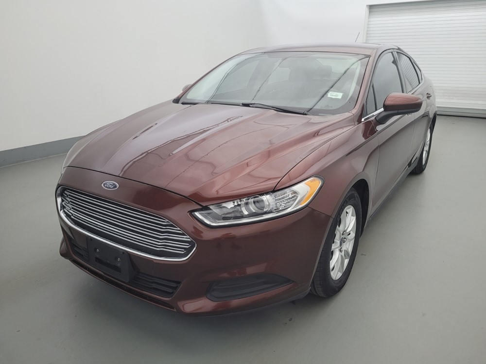 Used 2016 Ford Fusion Driver Front Bumper