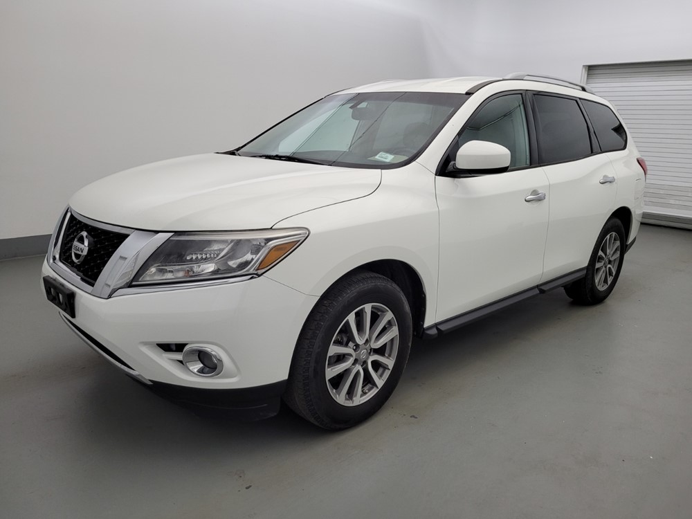 Used 2016 Nissan Pathfinder Driver Front Bumper