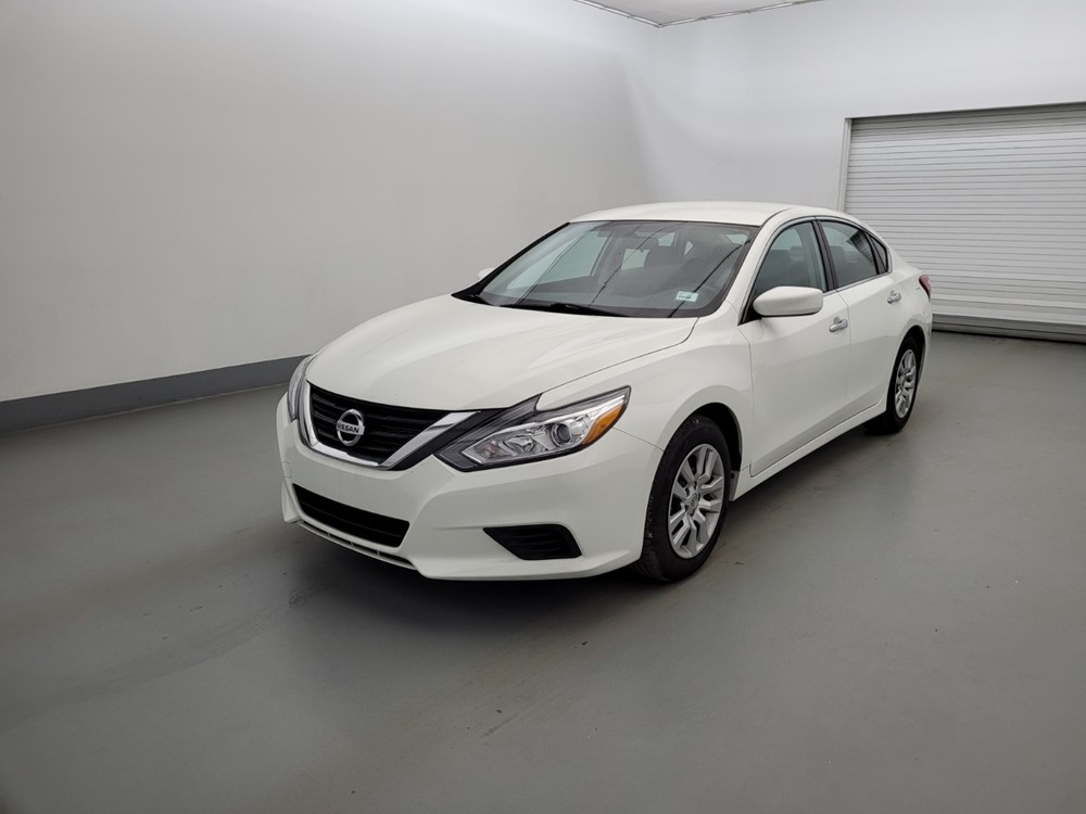 Used 2017 Nissan Altima Driver Front Bumper