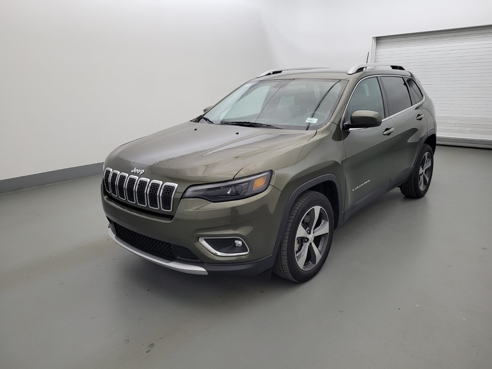 Used 2019 Jeep Cherokee Driver Front Bumper
