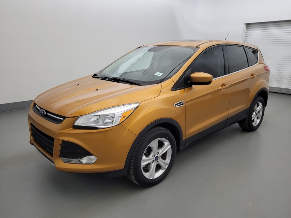Used 2016 Ford Escape Driver Front Bumper
