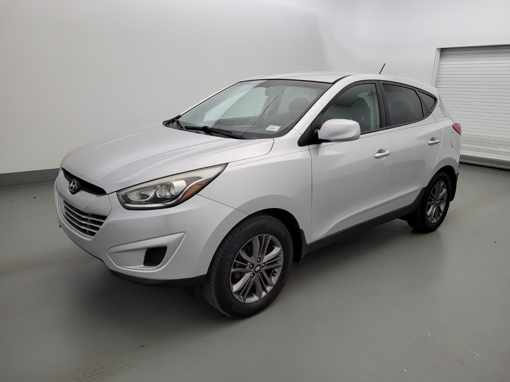 Used 2015 Hyundai Tucson Driver Front Bumper