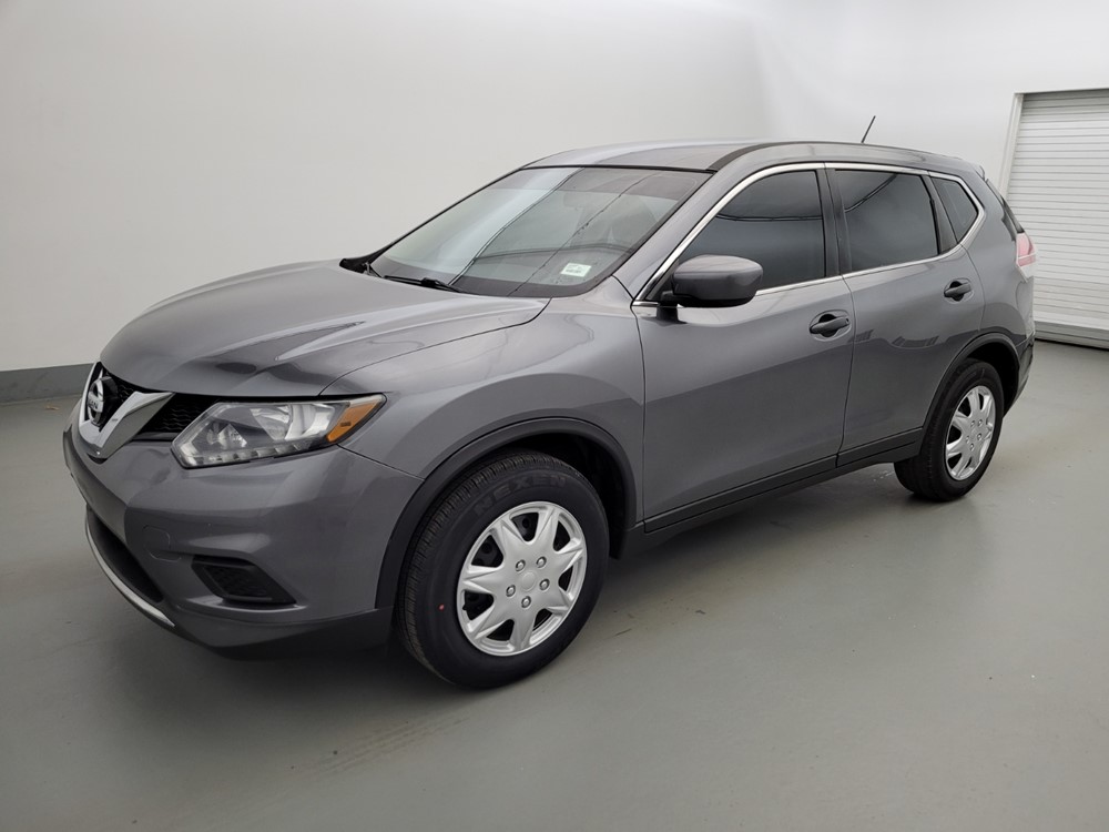 Used 2016 Nissan Rogue Driver Front Bumper