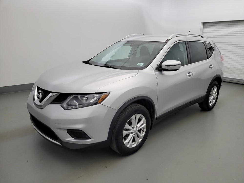 Used 2016 Nissan Rogue Driver Front Bumper