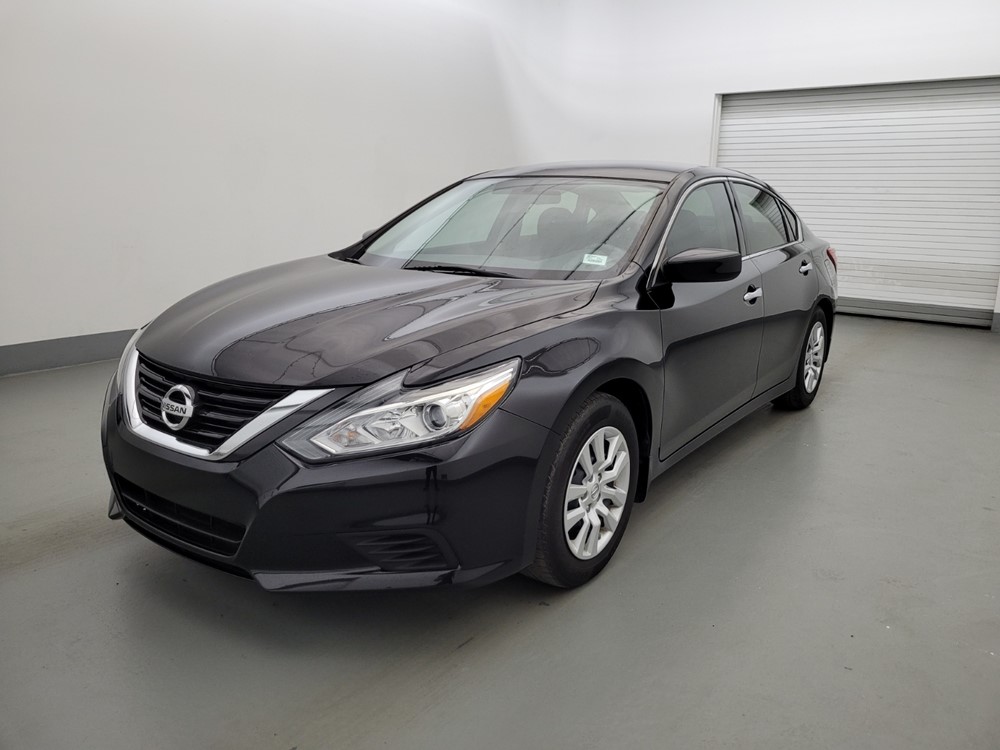 Used 2017 Nissan Altima Driver Front Bumper
