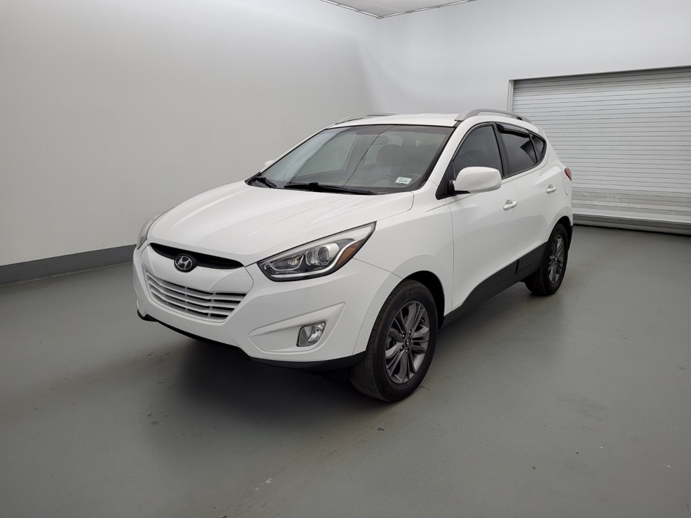 Used 2014 Hyundai Tucson Driver Front Bumper