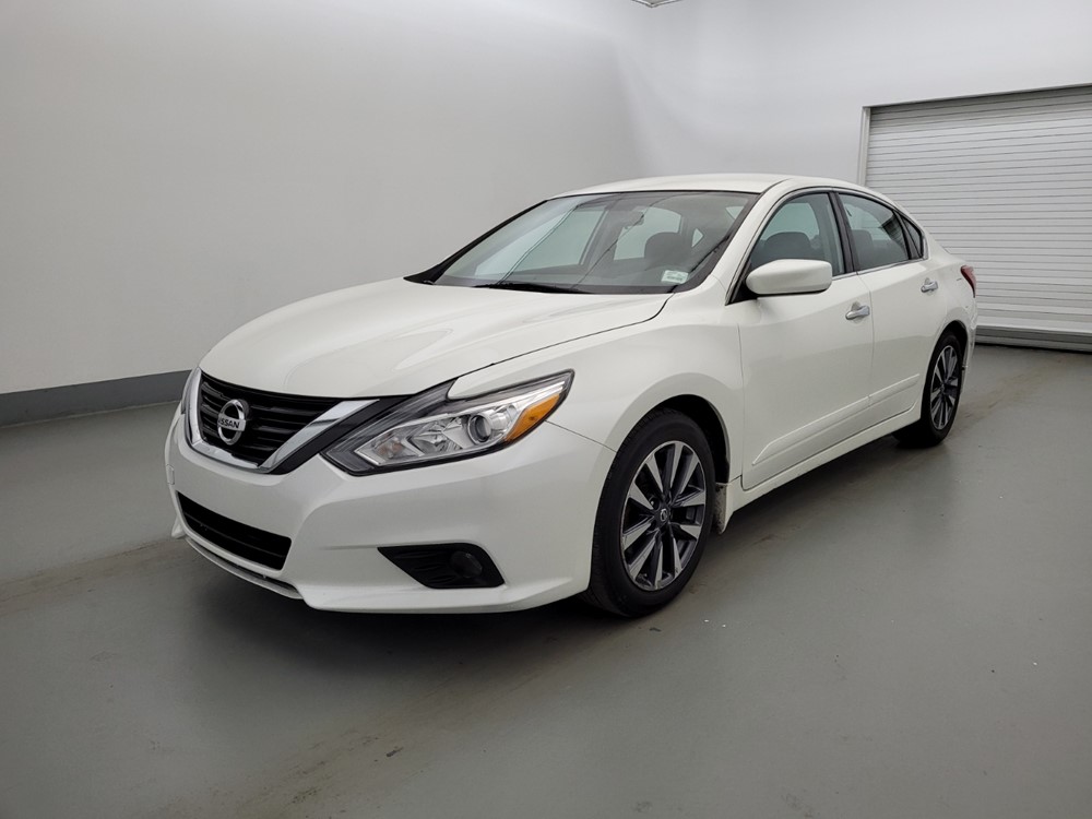 Used 2016 Nissan Altima Driver Front Bumper