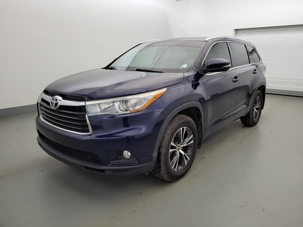 Used 2016 Toyota Highlander Driver Front Bumper