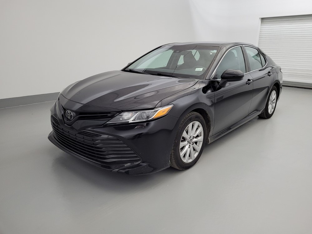 Used 2018 Toyota Camry Driver Front Bumper