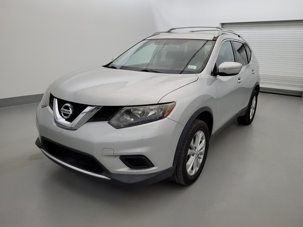 Used 2014 Nissan Rogue Driver Front Bumper