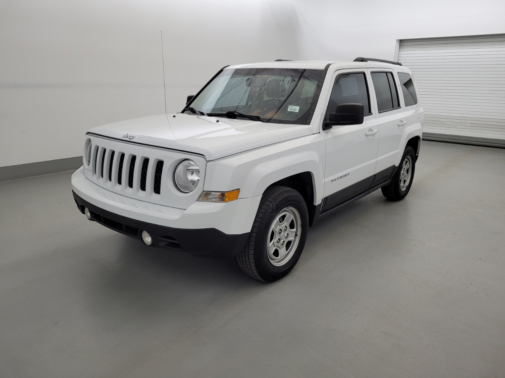 Used 2017 Jeep Patriot Driver Front Bumper