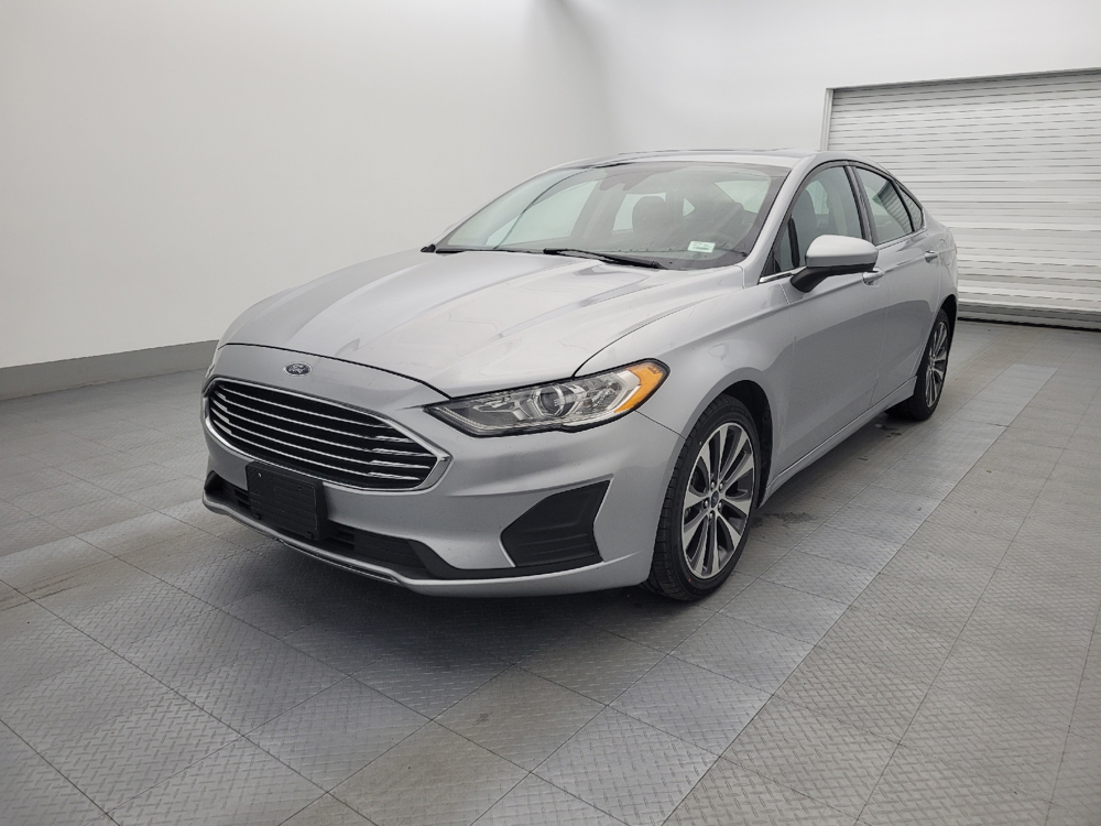 2020 Ford Fusion SE's photo