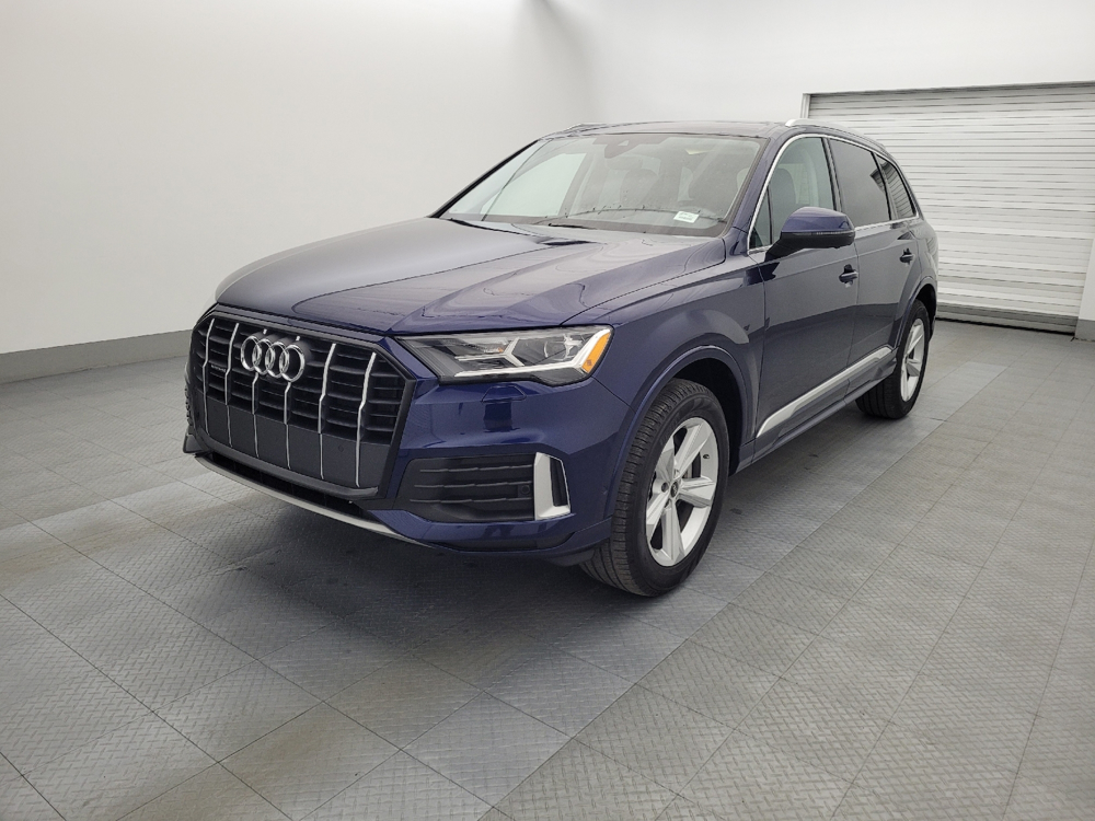 2022 Audi Q7 Premium's photo