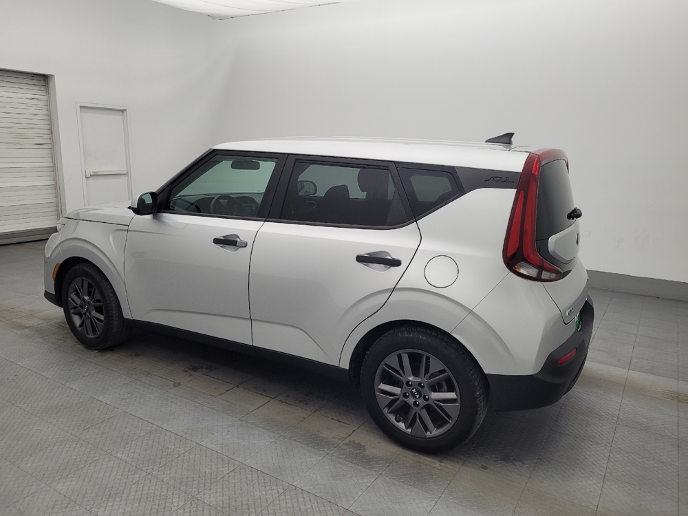 Image 3 of 2021 Kia Soul S