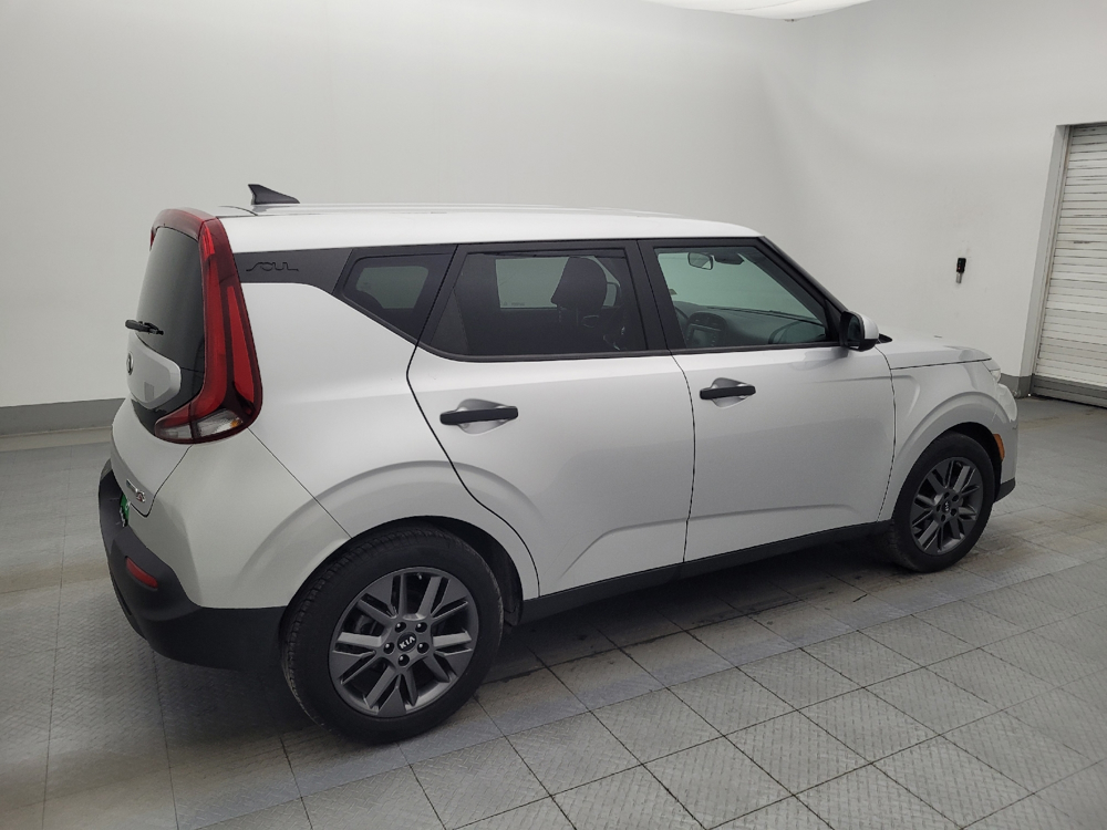 Image 8 of 2021 Kia Soul S