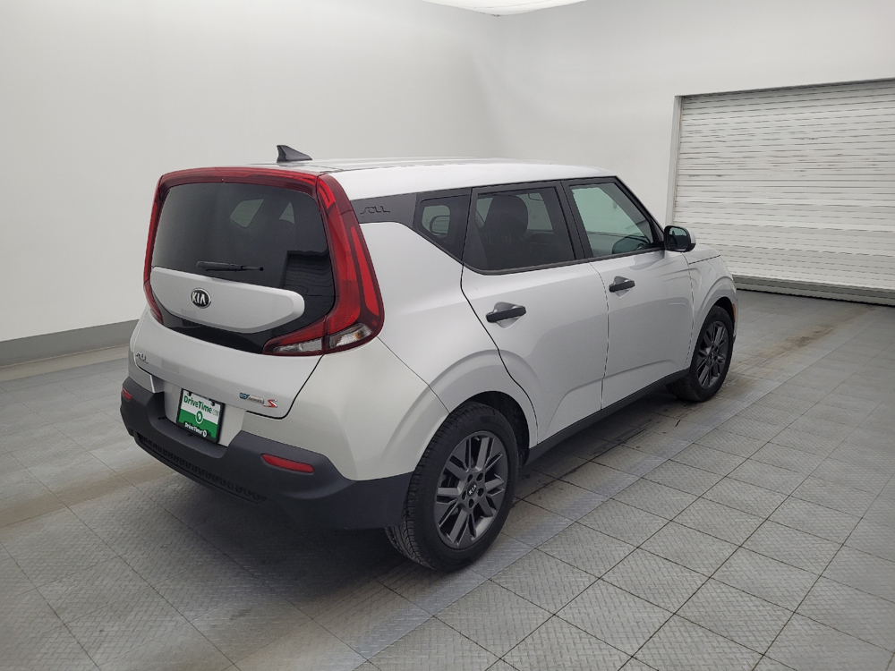 Image 7 of 2021 Kia Soul S