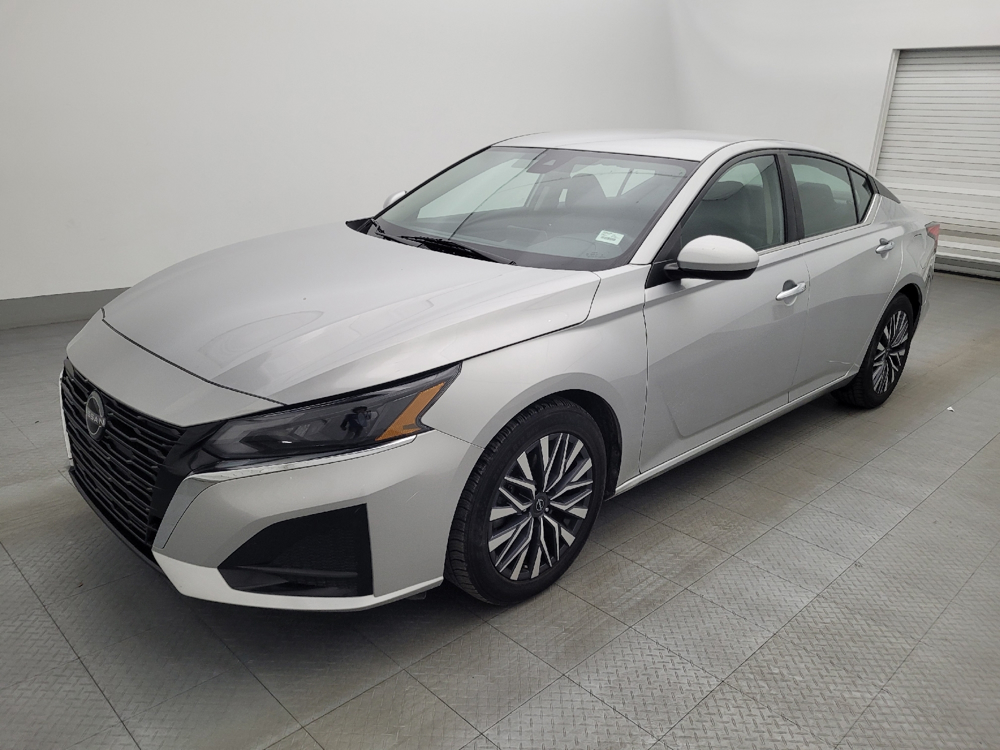 2023 Nissan Altima SV