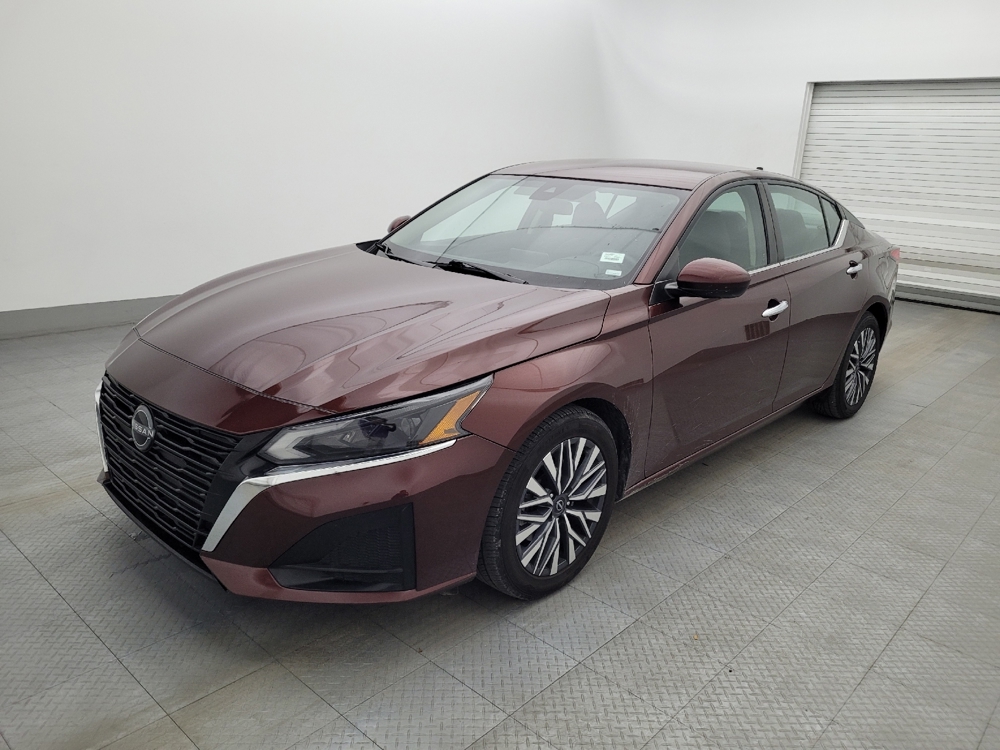 2023 Nissan Altima SV