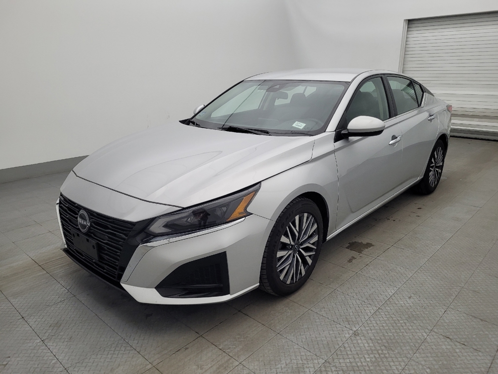 2023 Nissan Altima SV