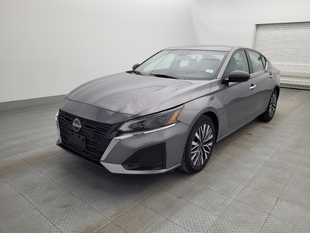 2024 Nissan Altima SV's photo