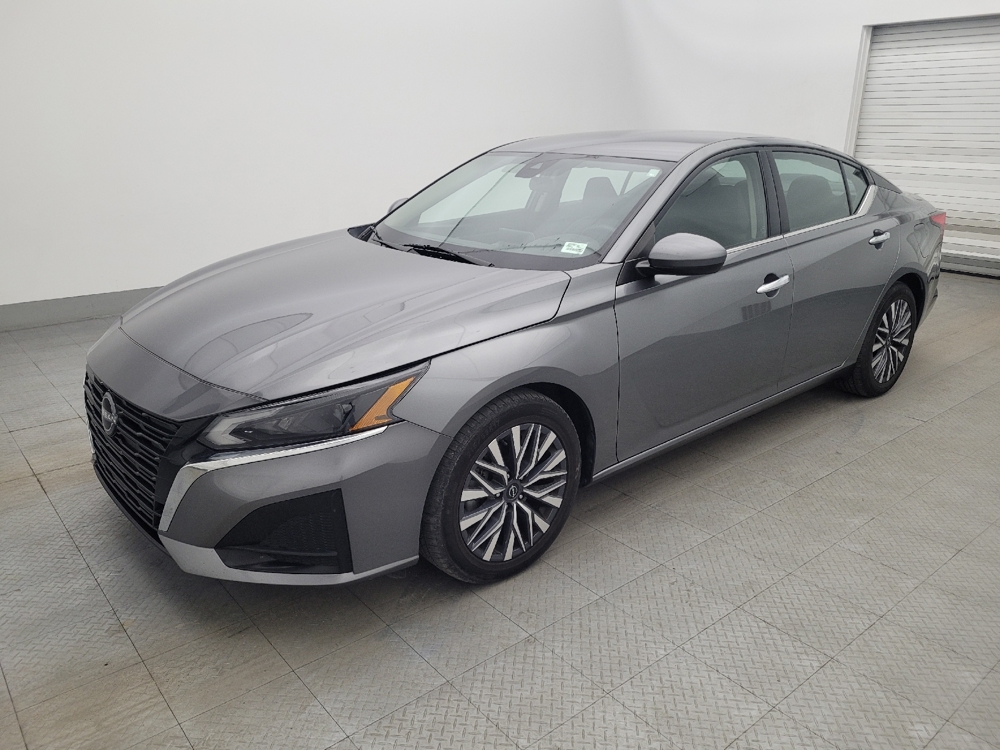 2023 Nissan Altima SV