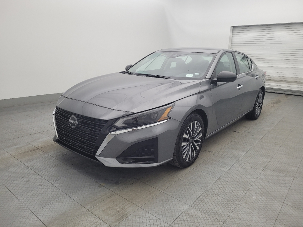 2024 Nissan Altima SV's photo